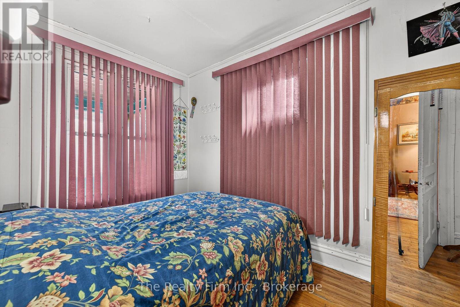 741 Nelson Street — photo 27
