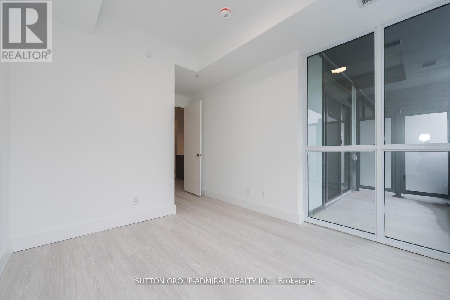 6 Greenbriar Road — photo 13