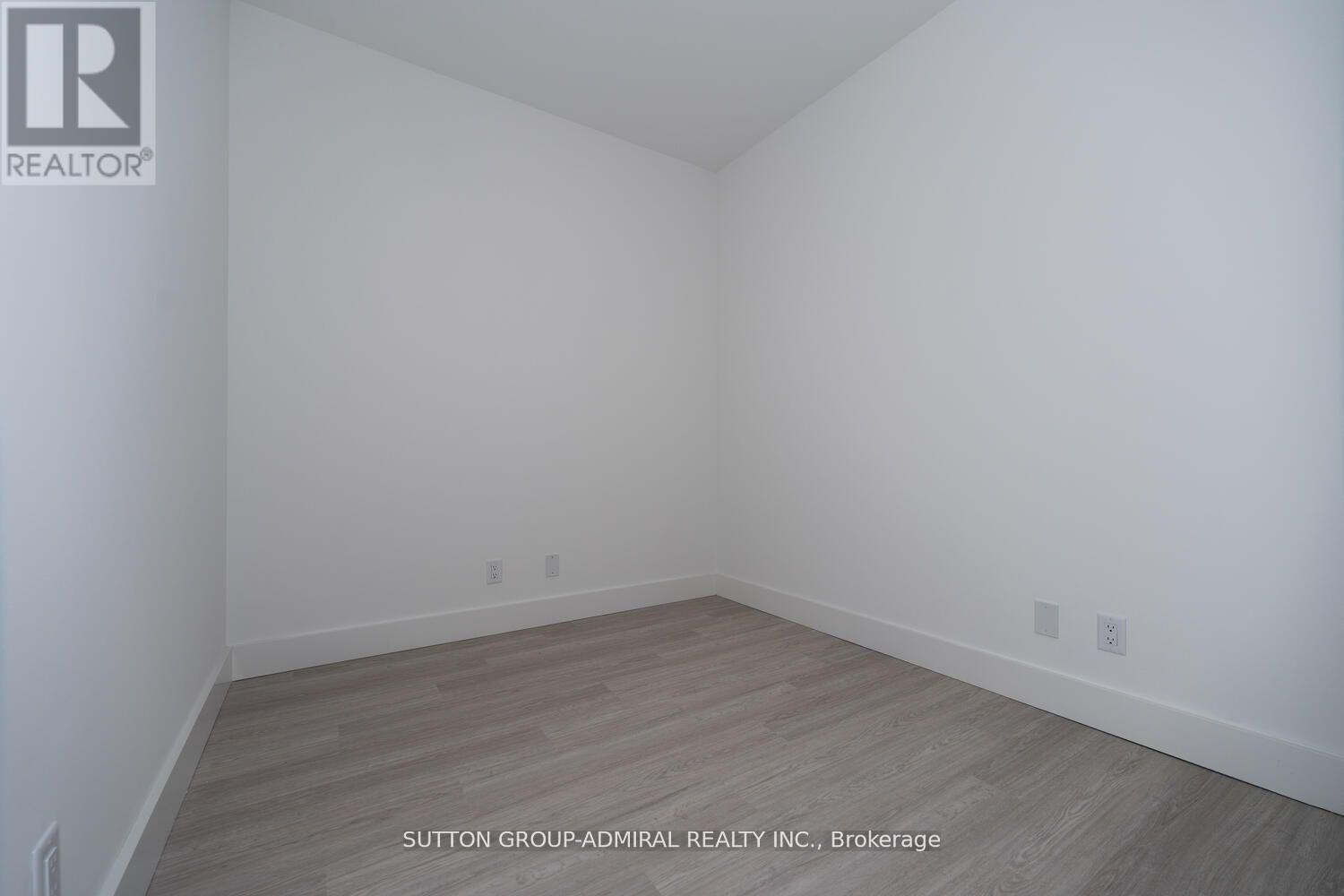 6 Greenbriar Road — photo 23