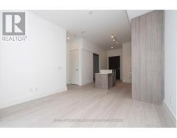 526 - 6 Greenbriar Road, Toronto, ON M2K0H6 Photo 6