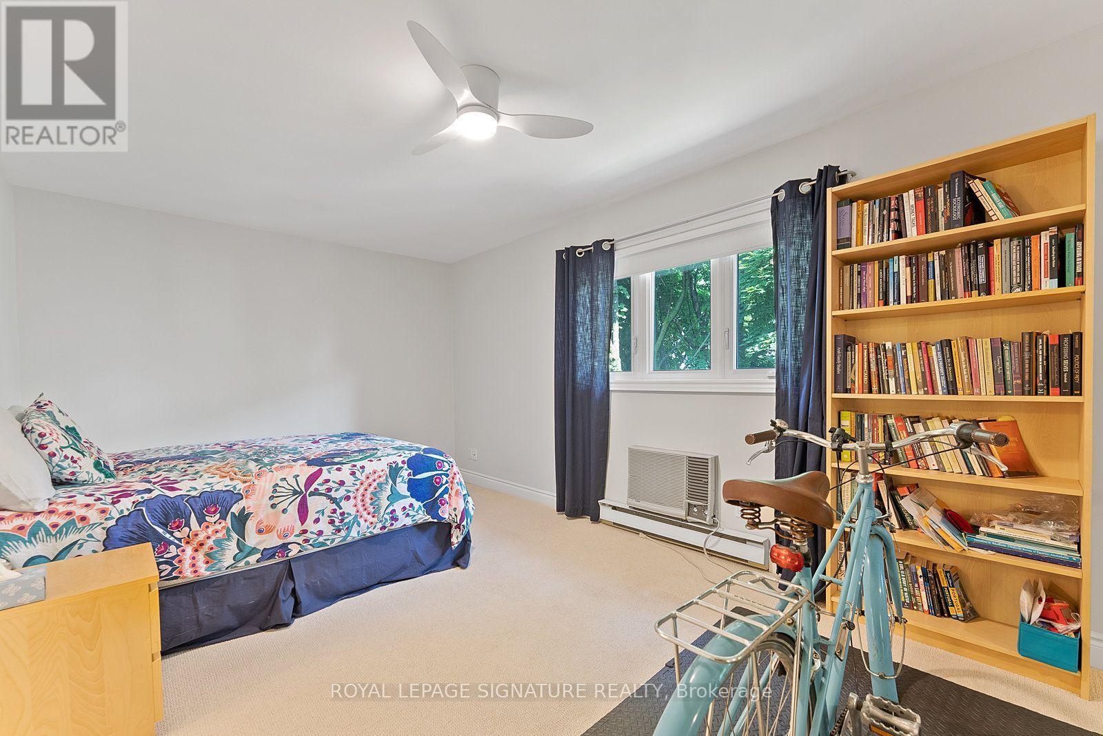 359 Albany Avenue — photo 28