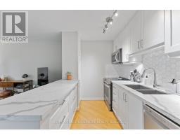 2 - 359 Albany Avenue, Toronto, ON M5R3E2 Photo 14