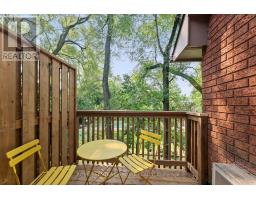 2 - 359 Albany Avenue, Toronto, ON M5R3E2 Photo 17