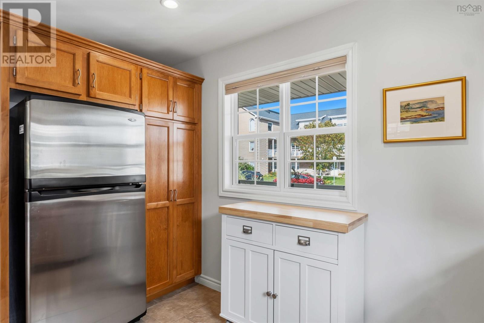 37 Bigelow Street - 13