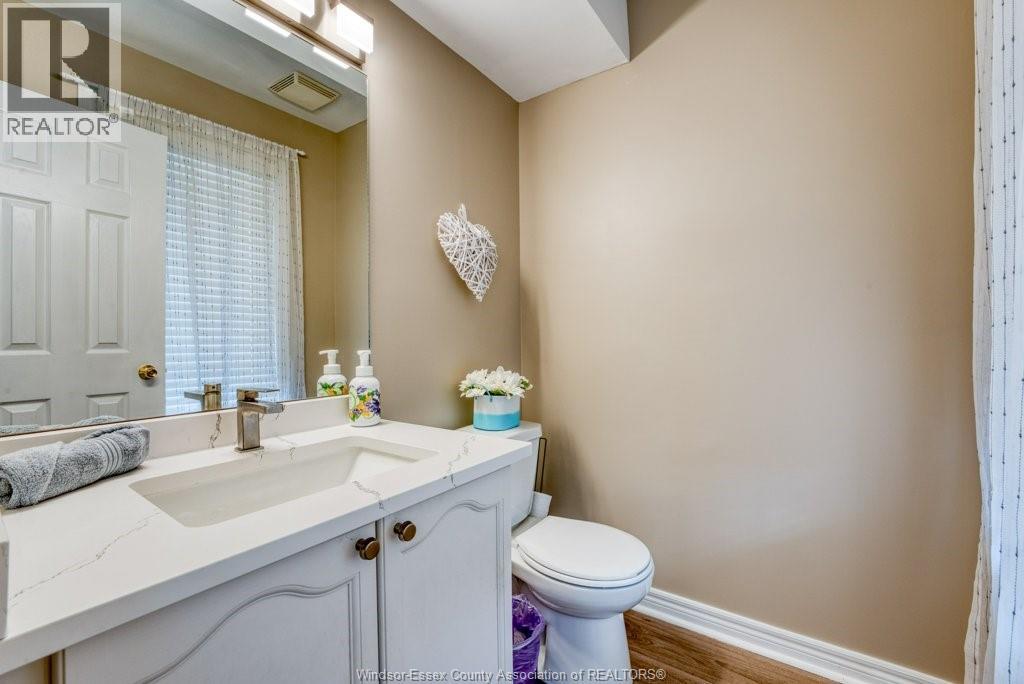 1589 HEATHERGLEN DRIVE - 12