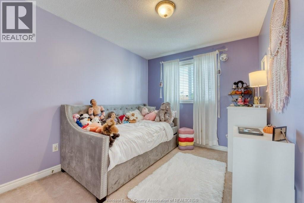 1589 Heatherglen Drive — photo 17
