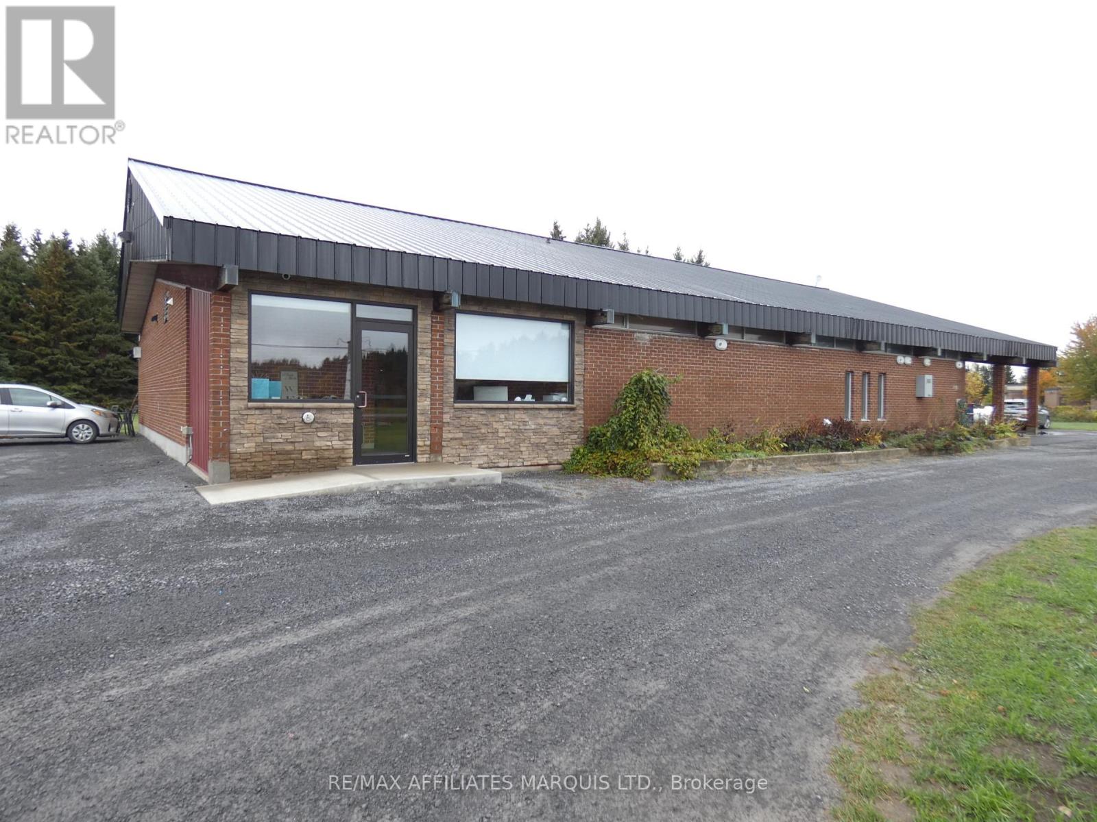 17071 Mclean Road — photo 2