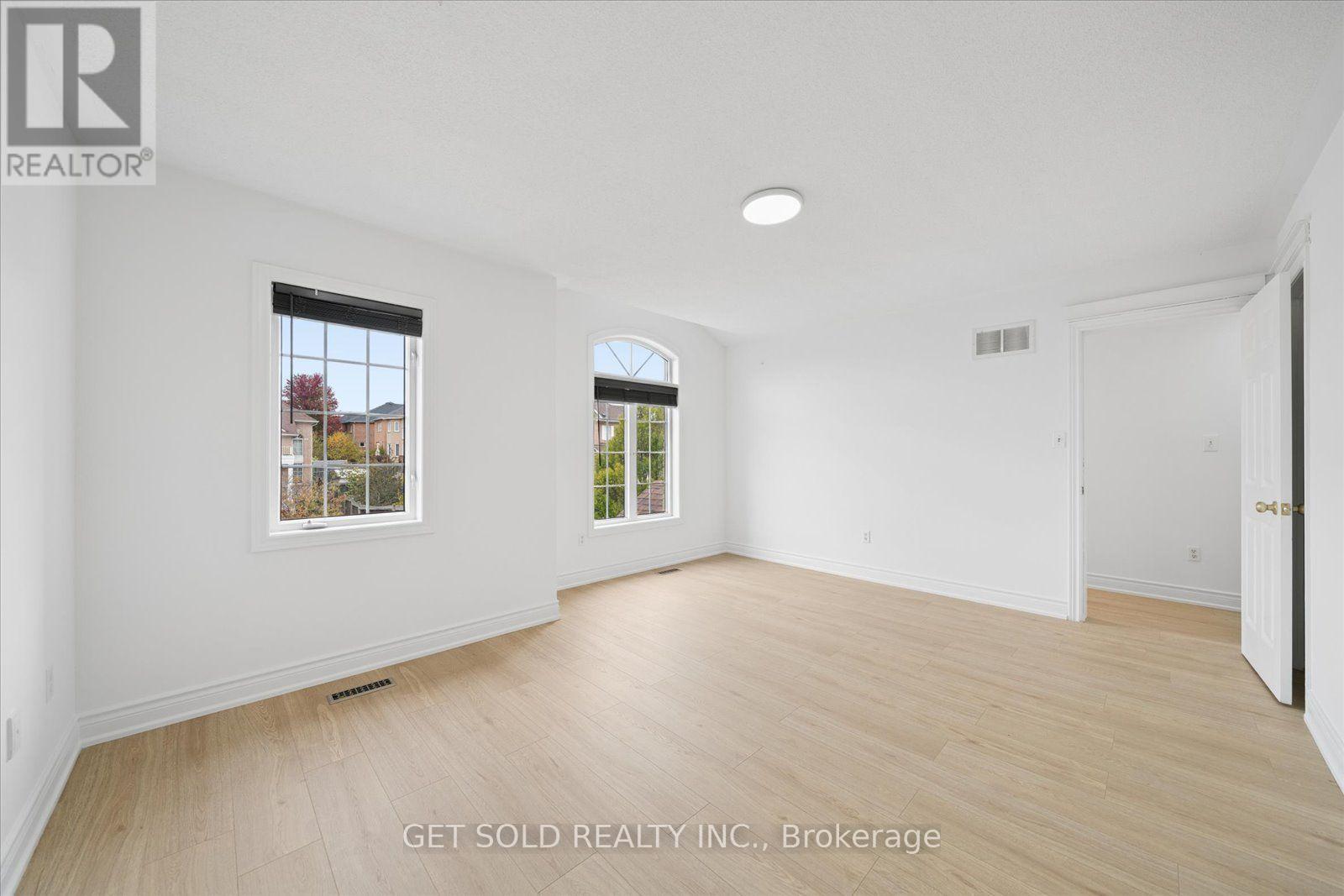5 Ravine Edge Drive, Richmond Hill, ON photo 35