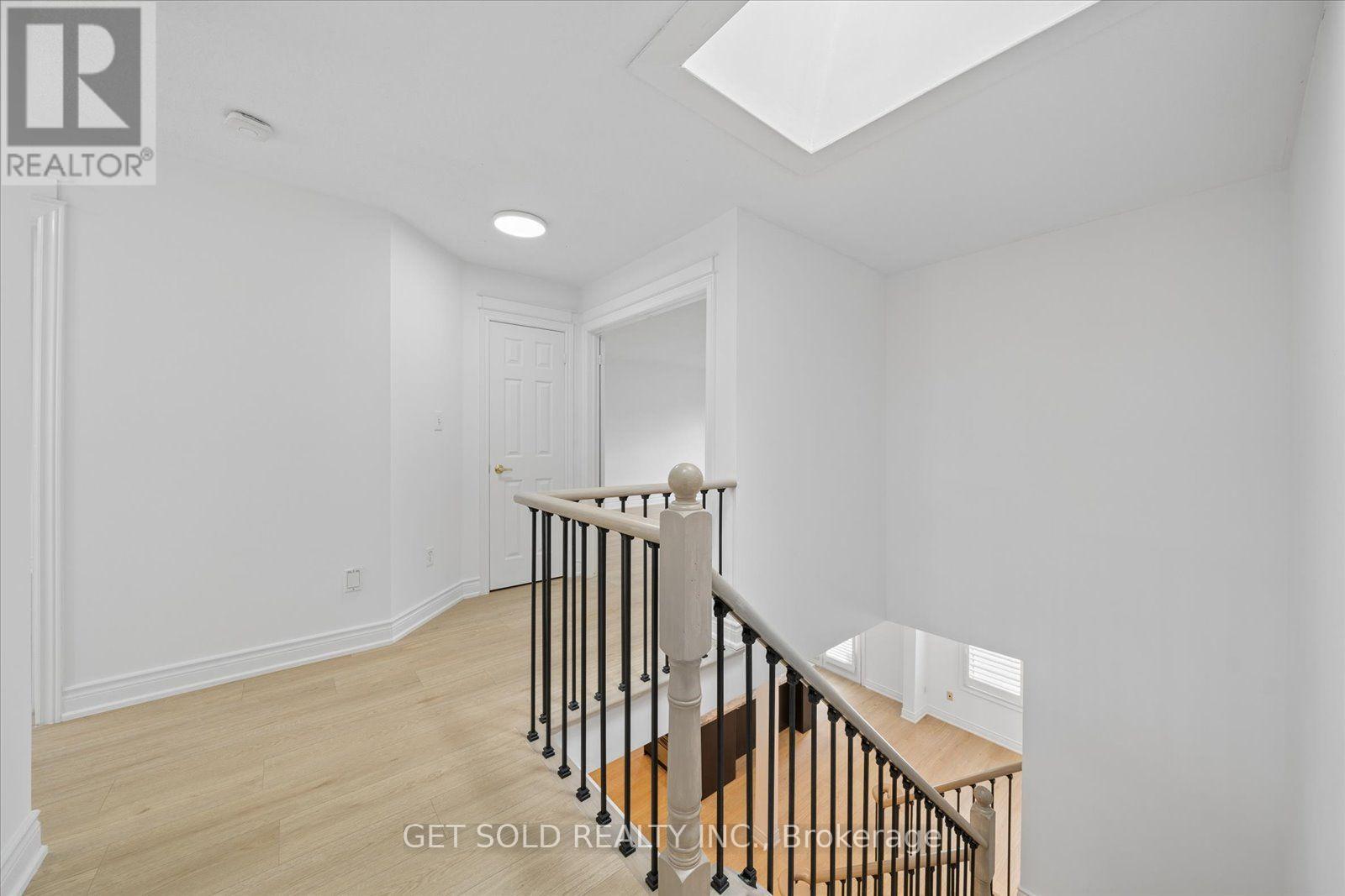 5 Ravine Edge Drive, Richmond Hill, ON photo 40