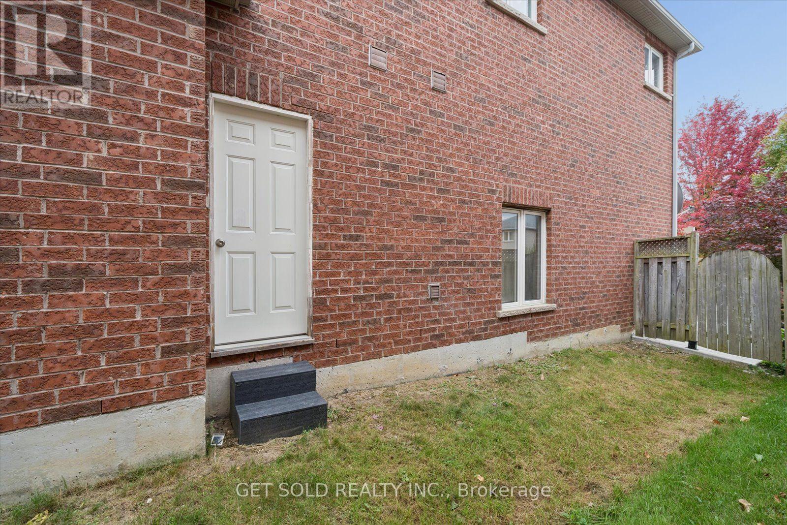 5 Ravine Edge Drive, Richmond Hill, ON photo 47
