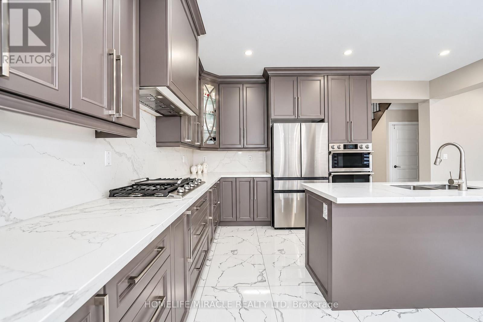 95 Scarlet Way, Bradford West Gwillimbury, ON photo 17