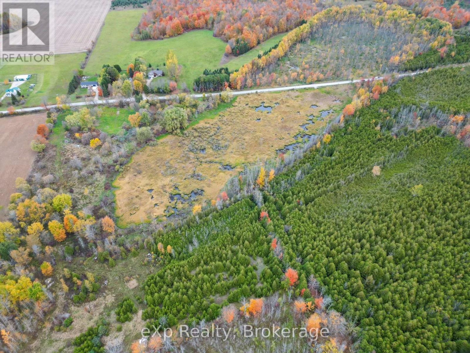 281140 Shouldice Block Road — photo 4