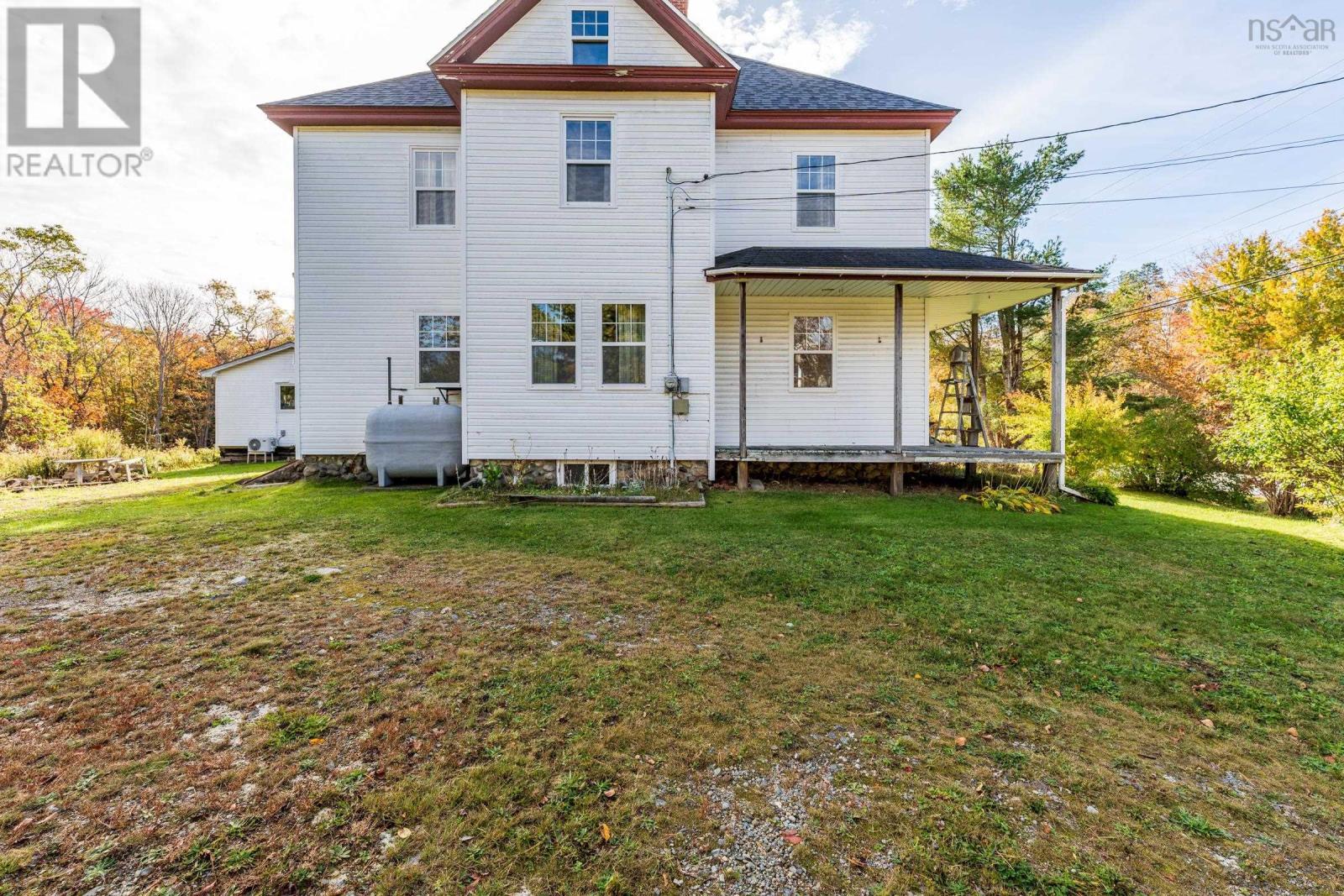 1 Belleville Road - 8