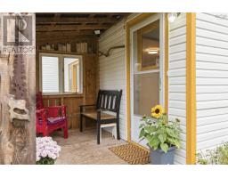 Utility room - 230 Rocknotch Road, South Tremont, NS B0P1R0 Photo 12