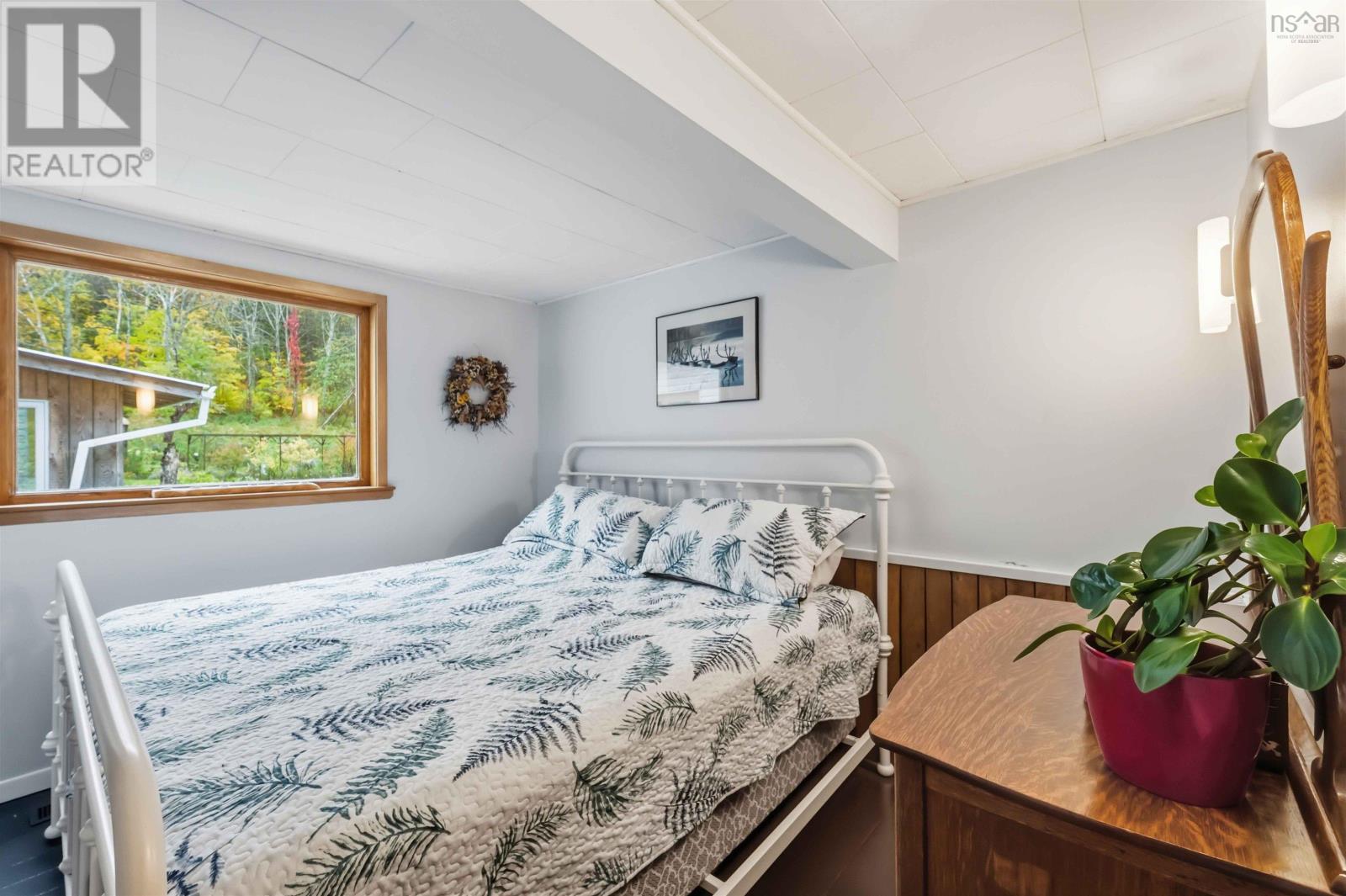 230 Rocknotch Road - 23