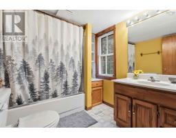 230 Rocknotch Road, South Tremont, NS B0P1R0 Photo 26