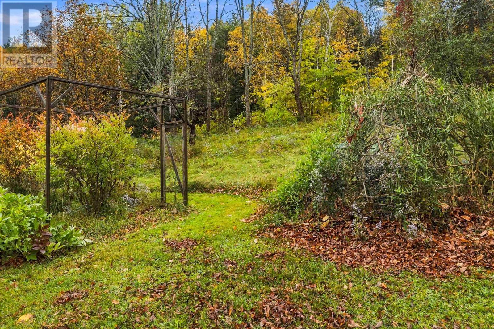 230 Rocknotch Road - 42