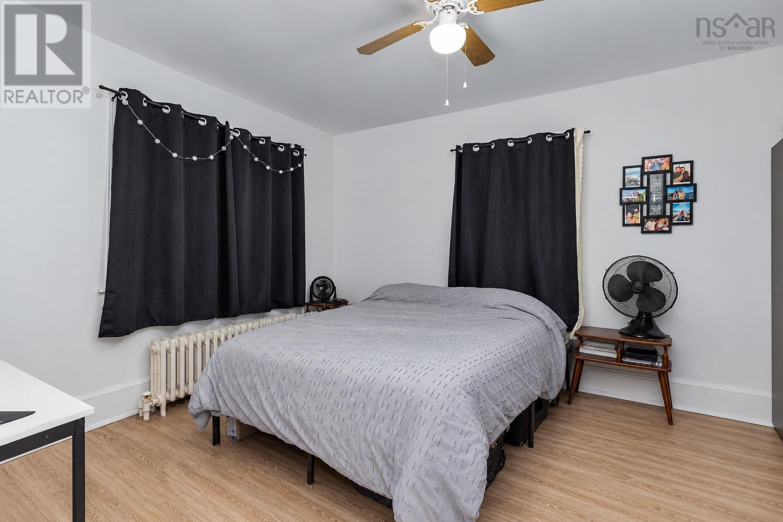 201 Vulcan Avenue - 18