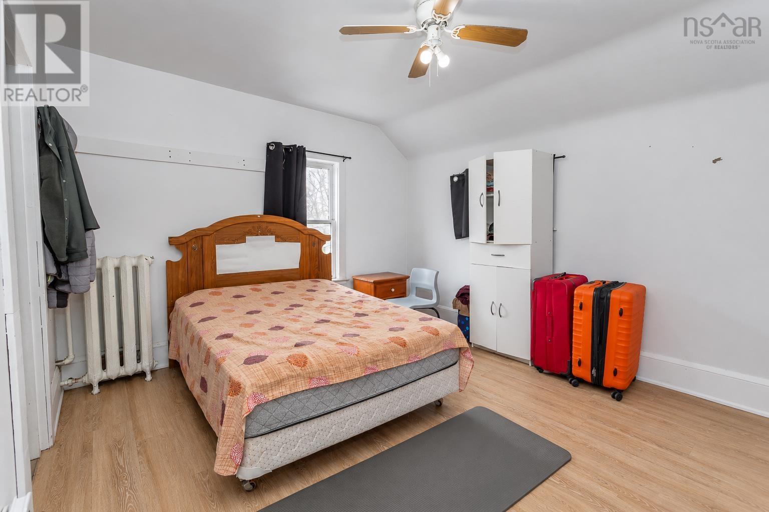 201 Vulcan Avenue - 20
