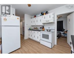 201 Vulcan Avenue, Sydney, NS B1P5X1 Photo 13