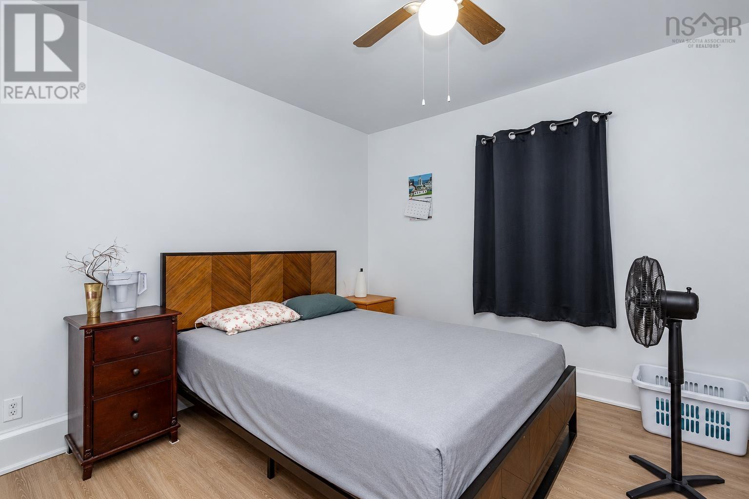 201 Vulcan Avenue - 19