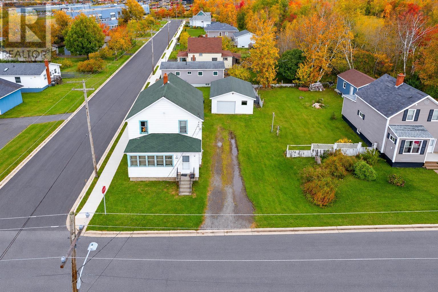 201 Vulcan Avenue - 6