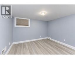 87 Bond Street, Kitchener, ON N2H4S4 Photo 39