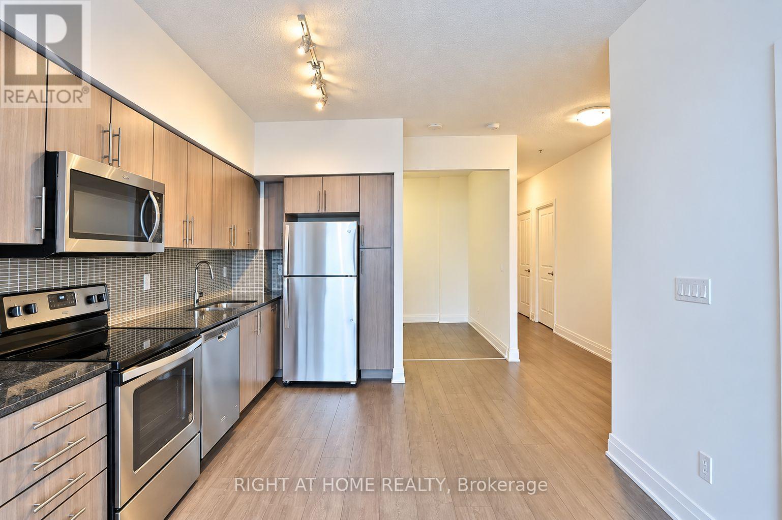 55 Speers Road — photo 8