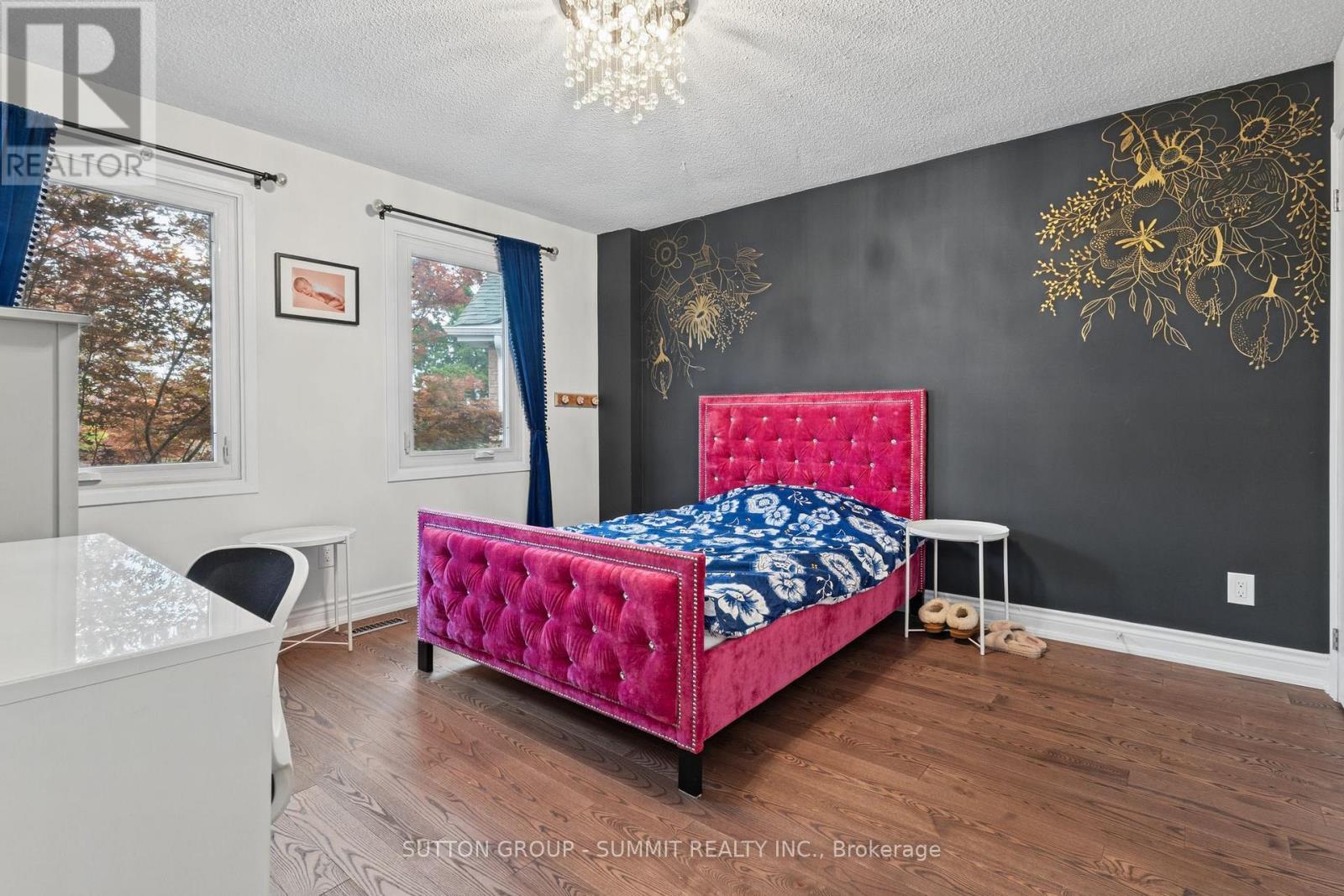 116 MIKADO CRESCENT - 24