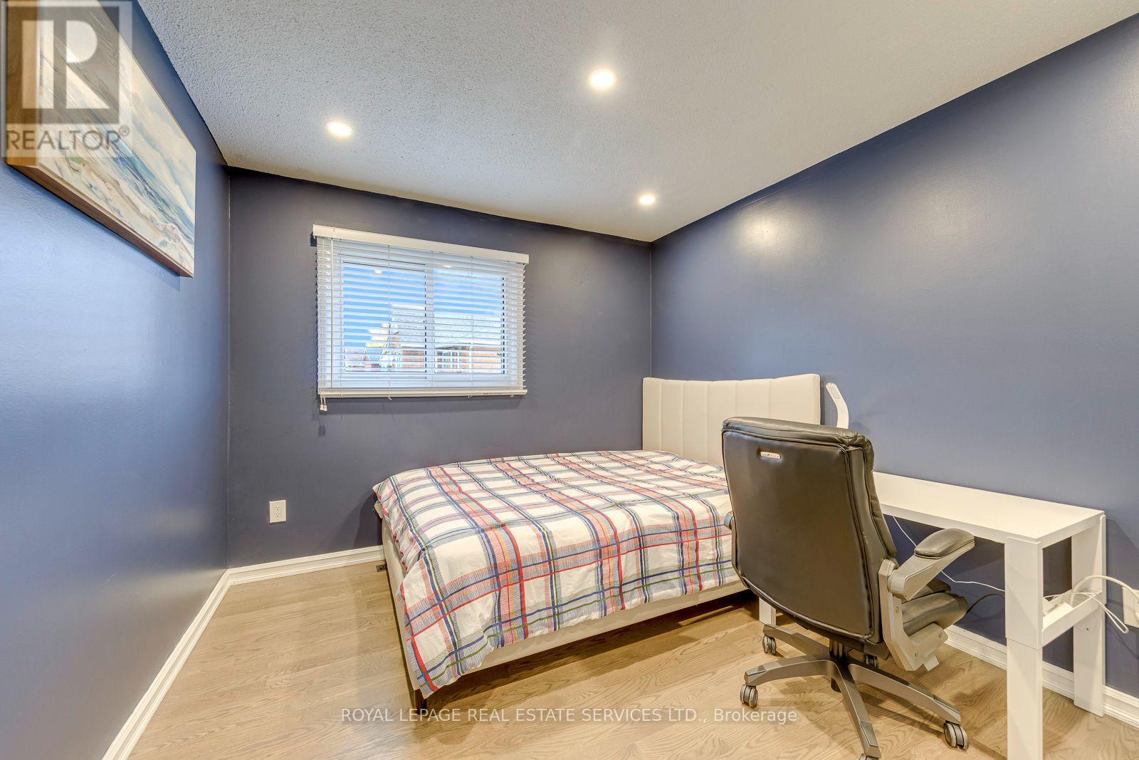 2100 Galena Crescent — photo 28