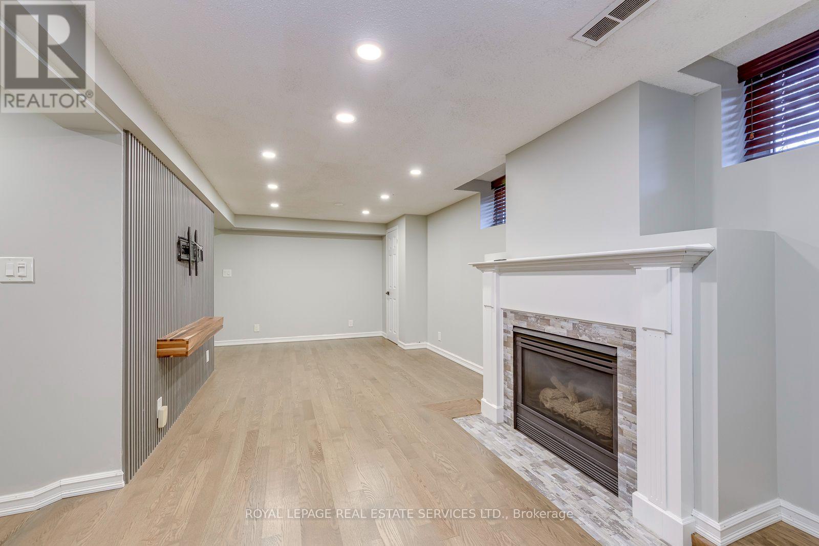 2100 Galena Crescent — photo 36