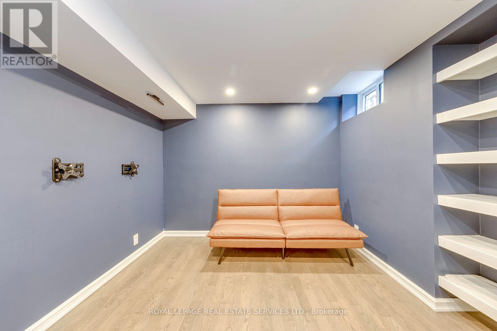 2100 Galena Crescent — photo 38