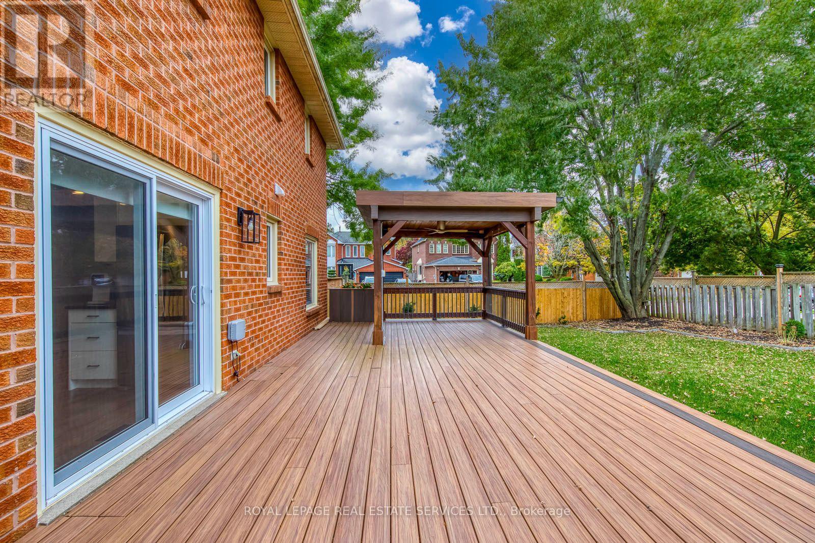 2100 Galena Crescent — photo 42