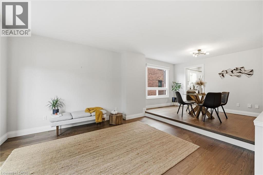 50 EDGEWATER Drive - 5