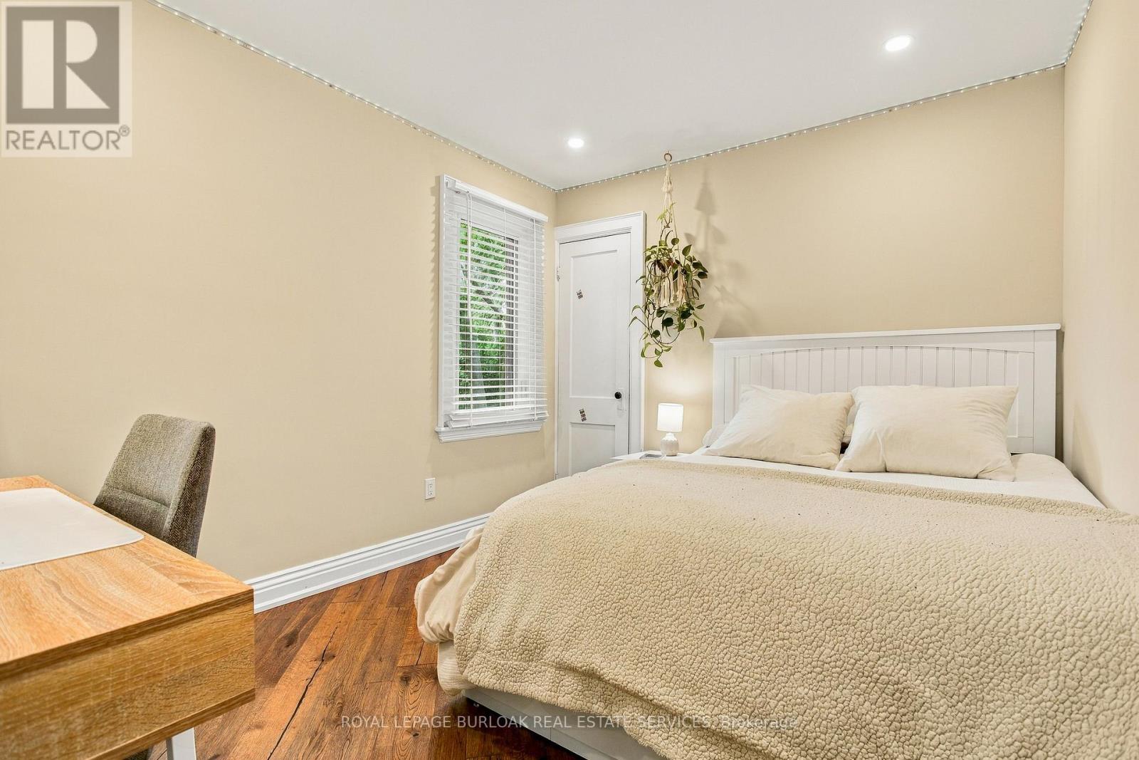 960 Shadeland Avenue — photo 20