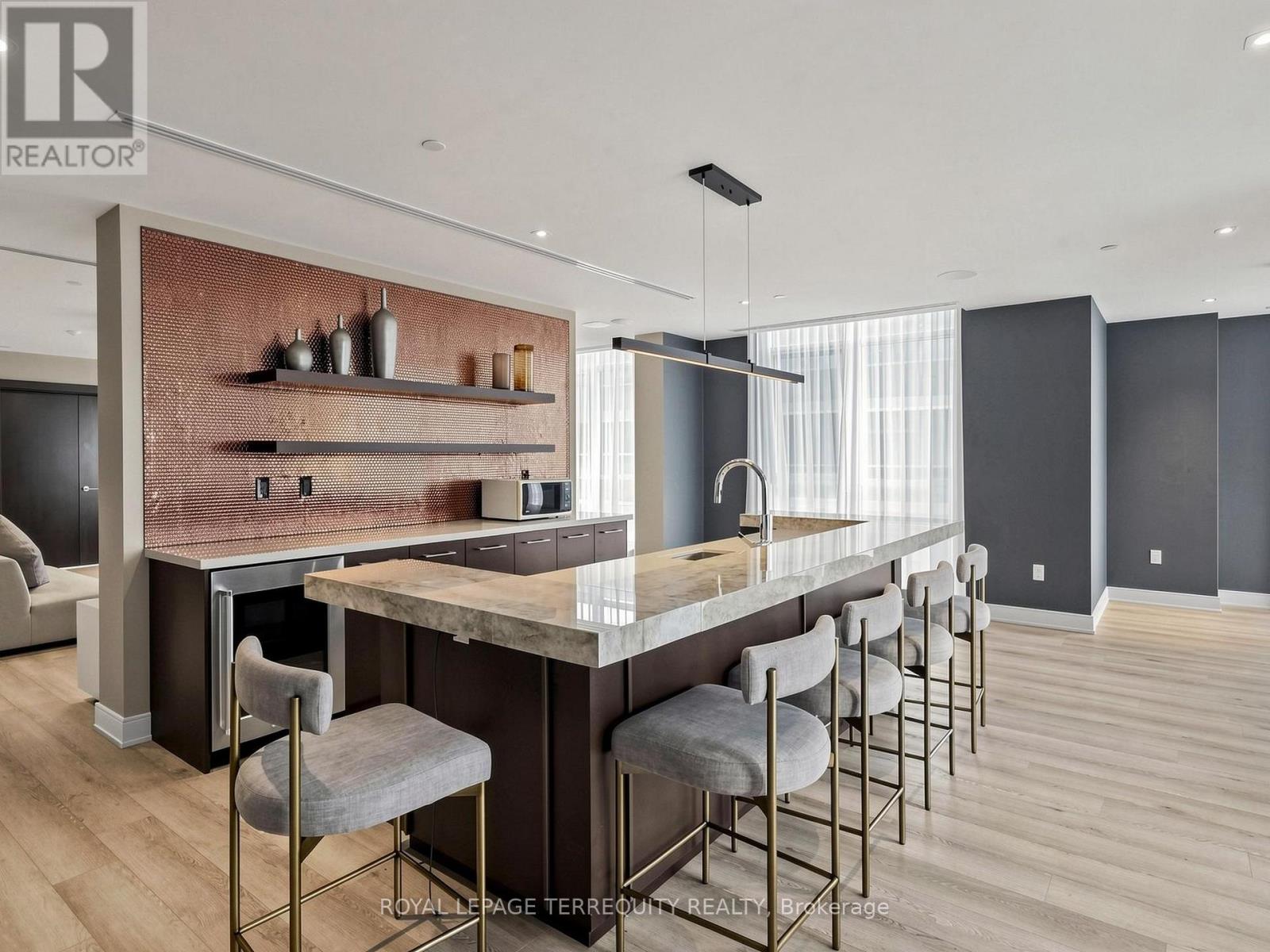 8 Nahani Way — photo 42