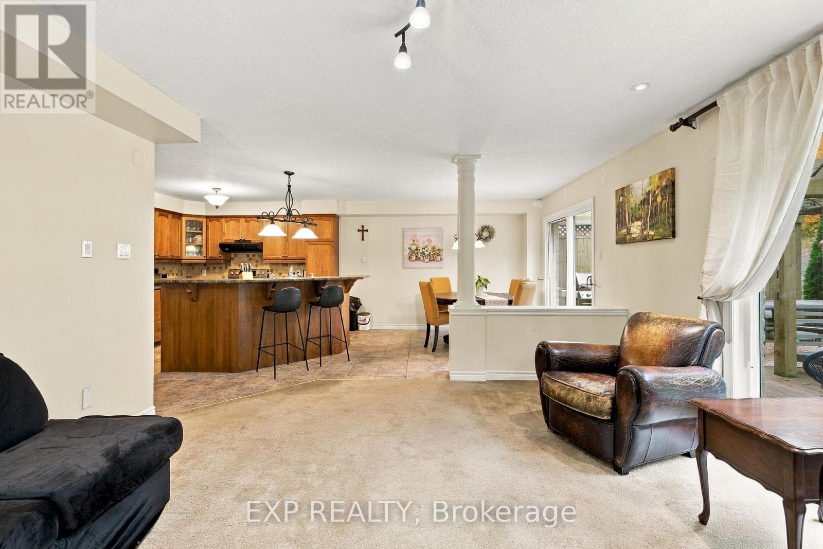 697 Rhine Fall Drive, Waterloo, ON photo 21
