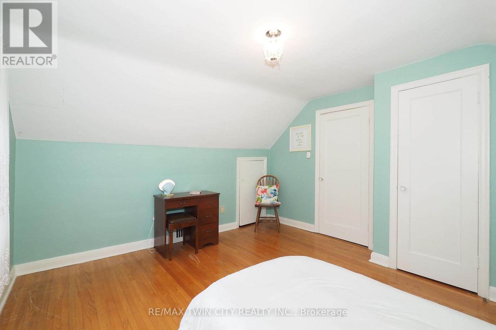 44 Ruby Street, Kitchener, ON photo 24