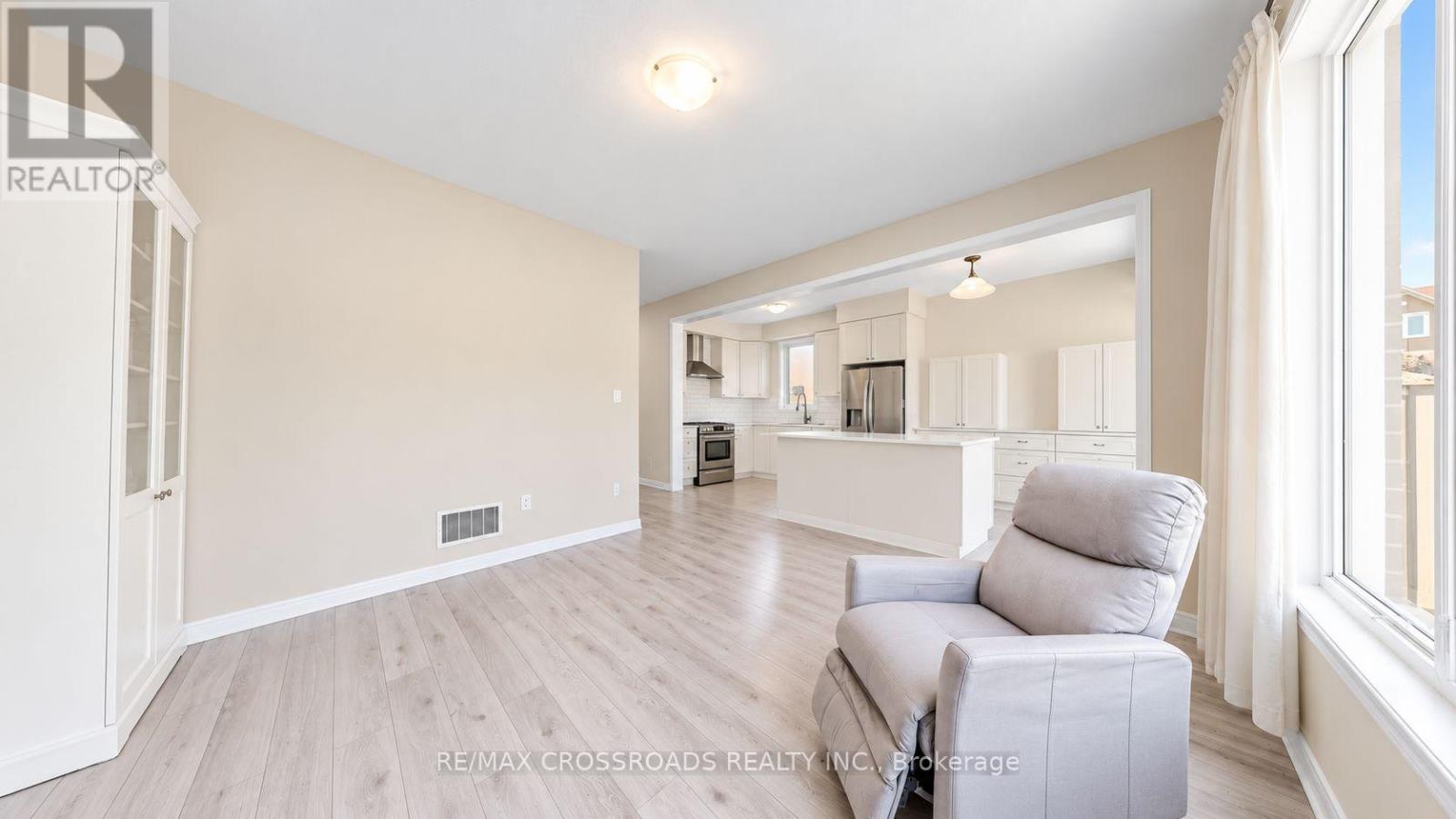 1754 Hayden Lane, Pickering, ON photo 15