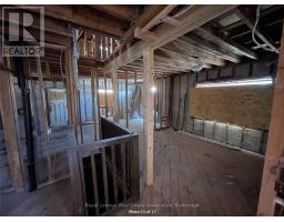 11 Stavebank Road N, Mississauga, ON L5G2T3 Photo 11