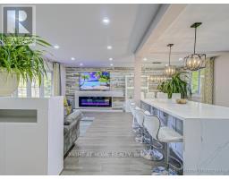 1179 Queens Avenue, Oakville, ON L6H2B7 Photo 10