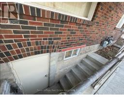 11 Stavebank Road N, Mississauga, ON L5G2T3 Photo 6