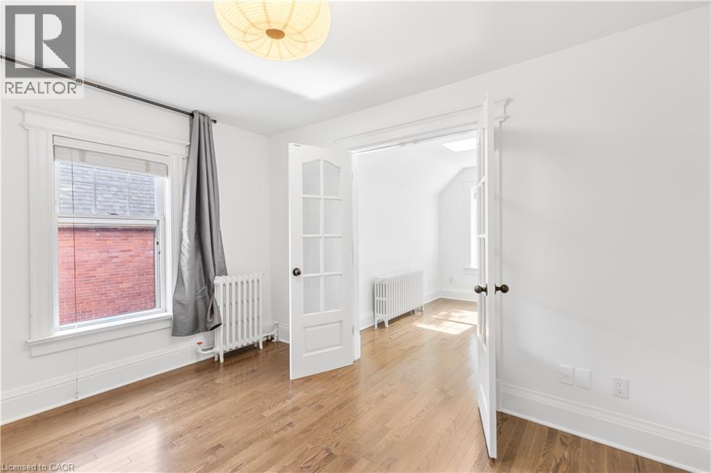 17 GERRARD Street - 22