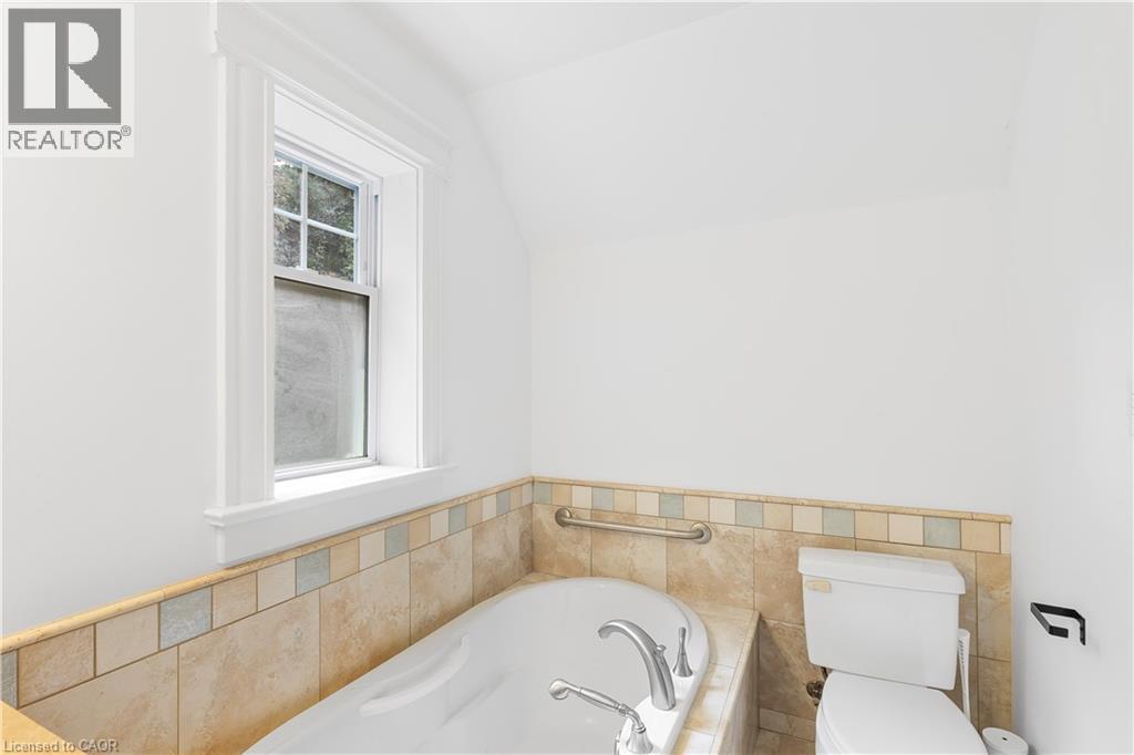 17 GERRARD Street - 27