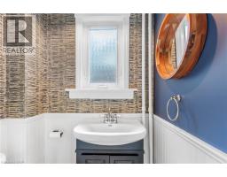 17 Gerrard Street, St  Catharines, ON L2R5S8 Photo 15