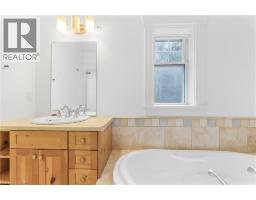 17 Gerrard Street, St  Catharines, ON L2R5S8 Photo 29