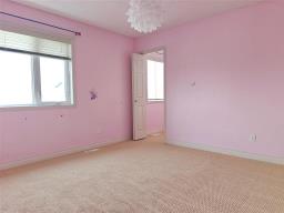6 Millbank Avenue, Winnipeg, MB R3Y0B4 Photo 32