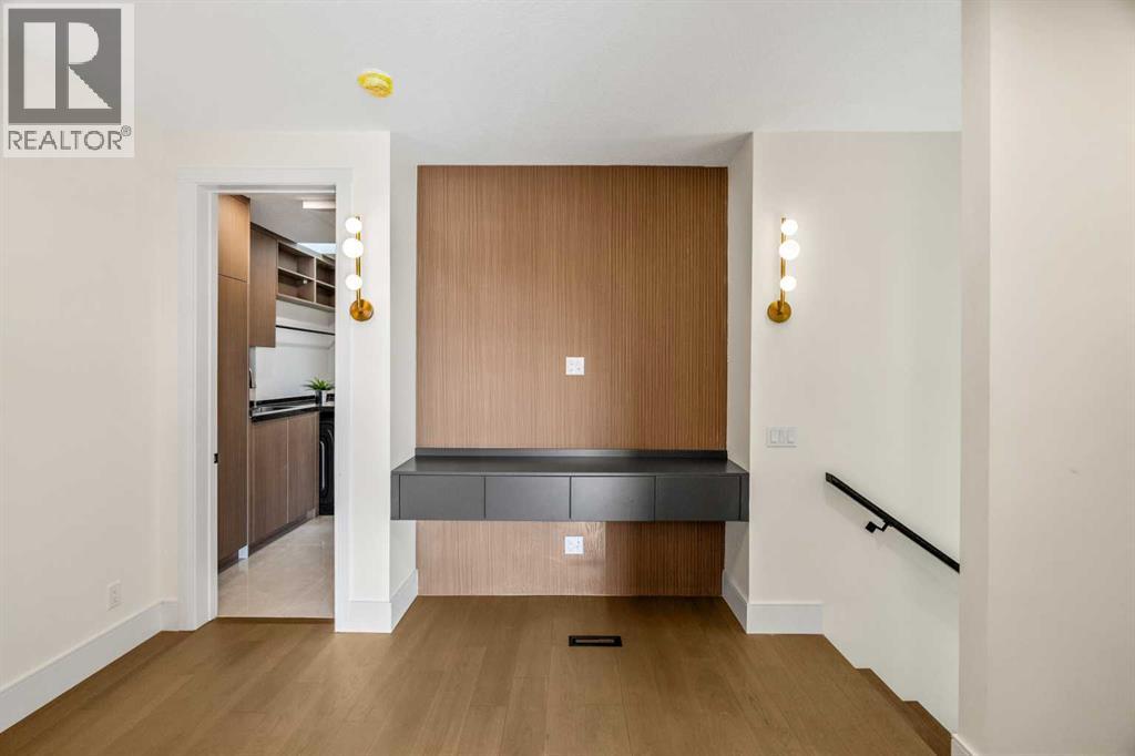 3642 85 Street SW - photo 37