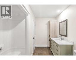 1200 Golden Park Cres Unit# 6, Bathurst, NB E2A1N3 Photo 13