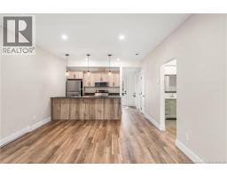 1200 Golden Park Crescent Unit# 3, Bathurst, NB E2A1N3 Photo 10